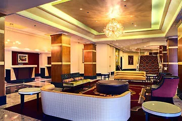 Doubletree By Hilton Fort Lee/George Washington Bridge