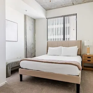 Living At Roosevelt Point, Apartment Phoenix
